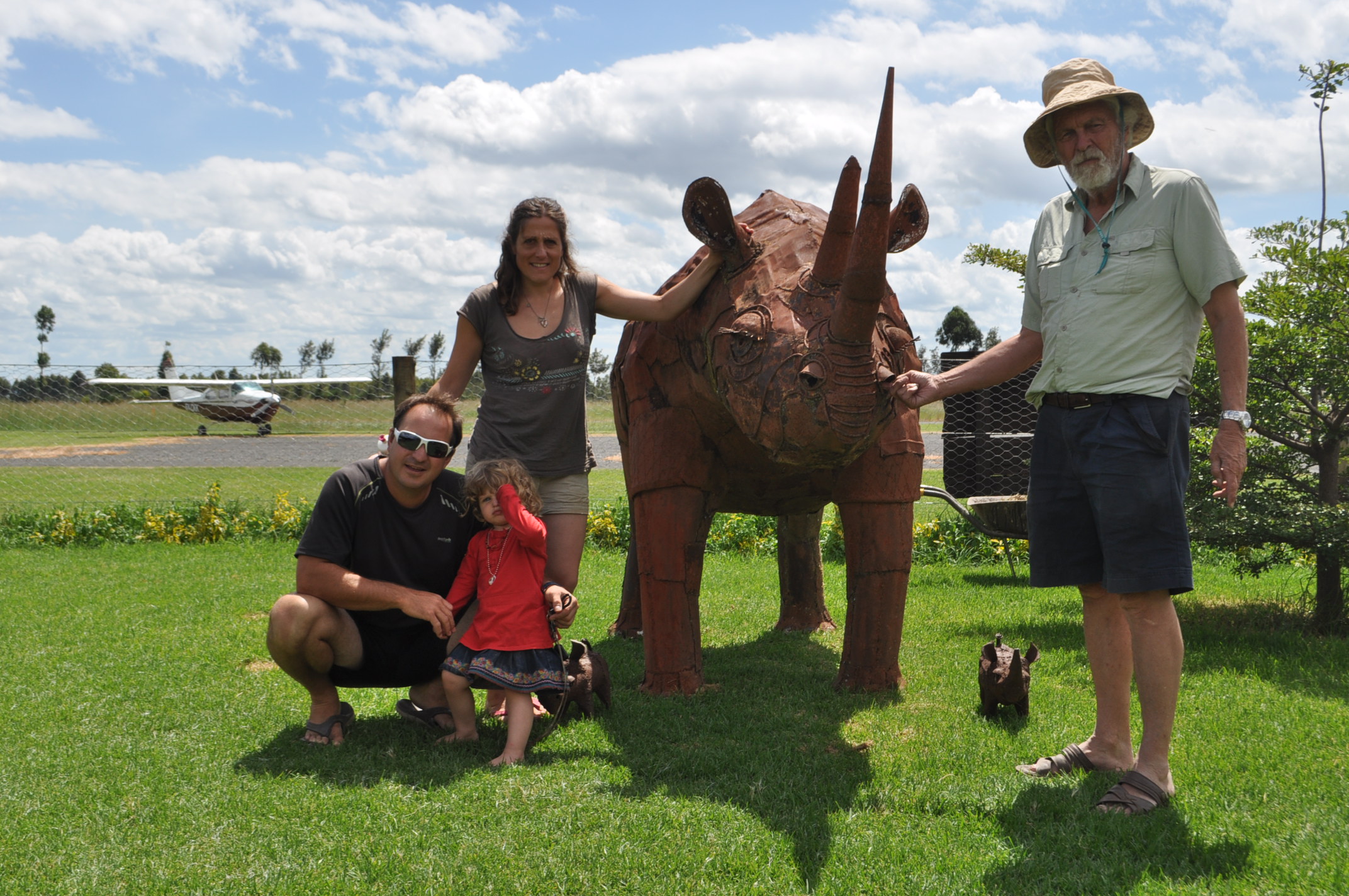 Nic,Nicky, Lily and my father Sib Andela photo 4