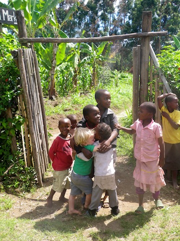 Timm, Michaela & 4 kids photo 3